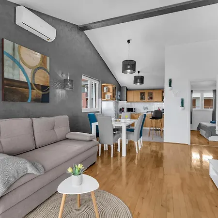 Apartman Kira Sea View