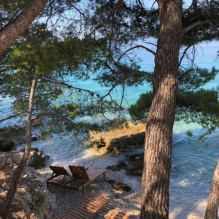 Apartament Kira Sea View *