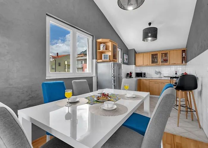 Apartman Kira Sea View Makarska